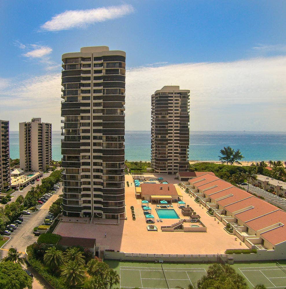 4100 N Ocean Dr Riviera Beach-large-004-