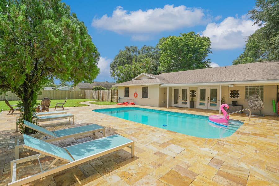 Property photo for 166 Old Country Road S, Wellington, FL