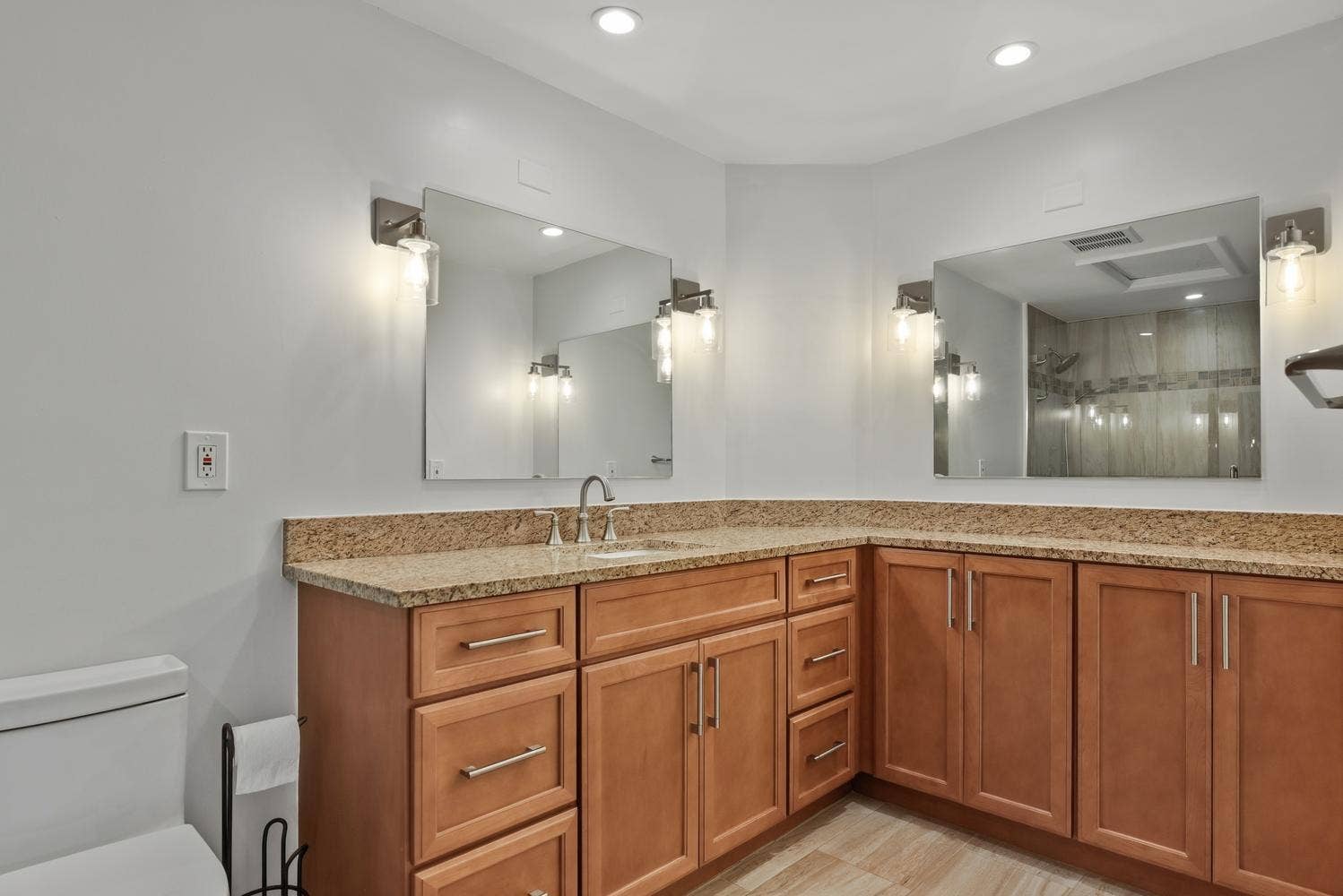 1801 S Us Highway 1, #1d, Jupiter, FL 33477 016-012-1801 S US1 1D Marina-1499x1000