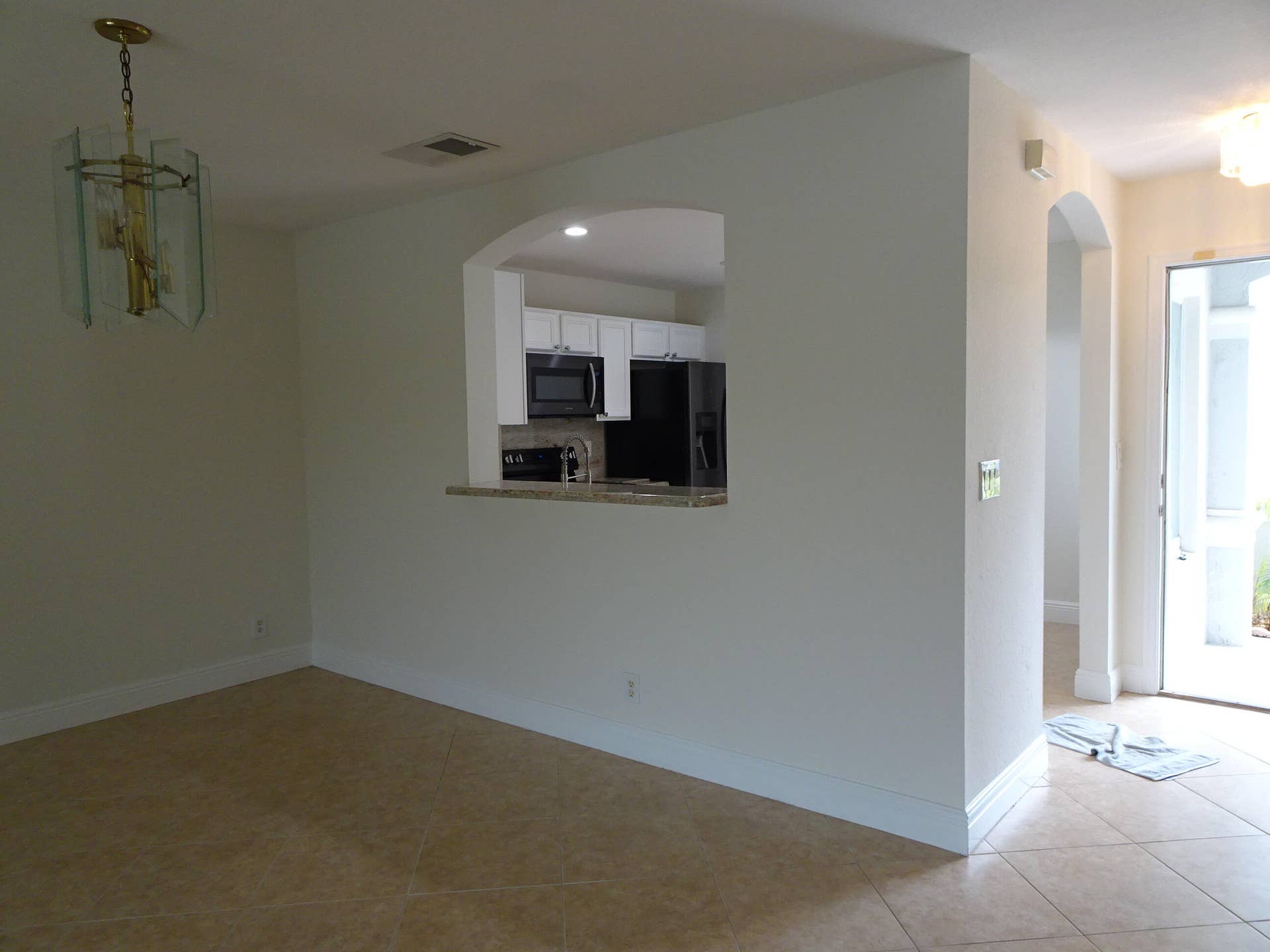 8002 Big Pine Way, Riviera Beach, FL 33407 DSC01961