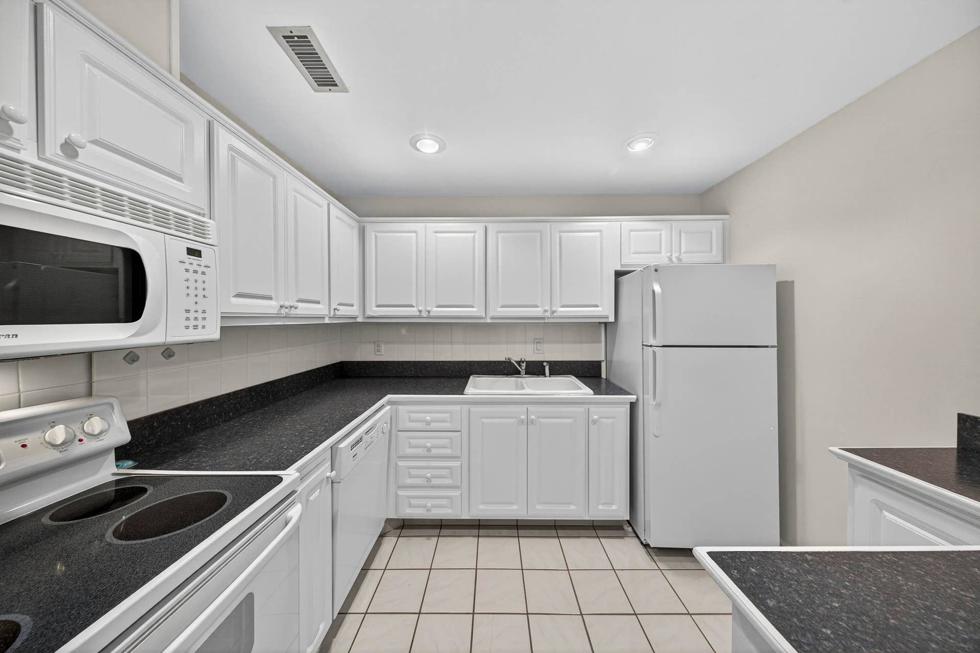 6417 BAY CLUB Drive, #3, Fort Lauderdale, FL 33308 mcclellan-18