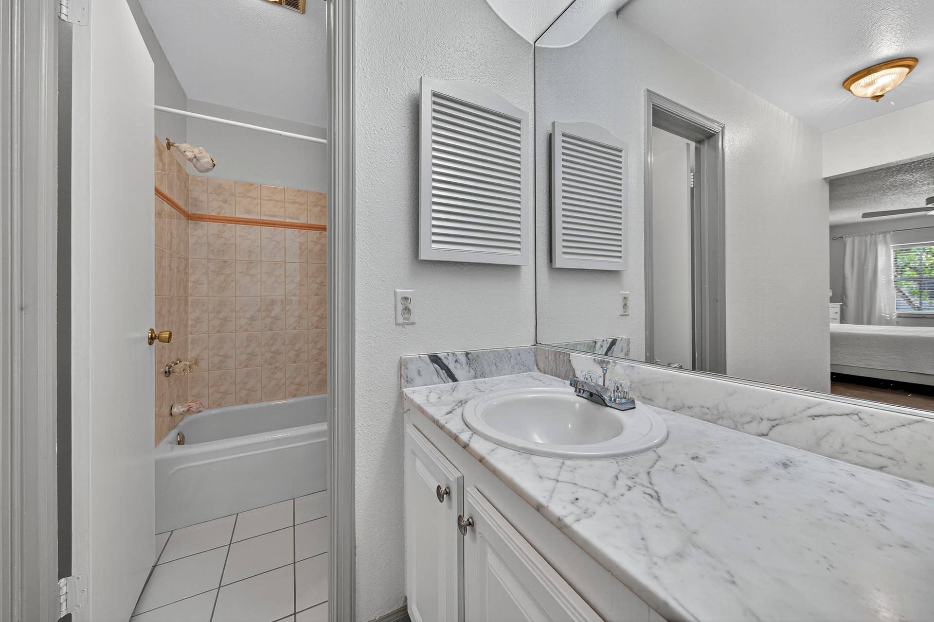 6417 BAY CLUB Drive, #3, Fort Lauderdale, FL 33308 mcclellan-34