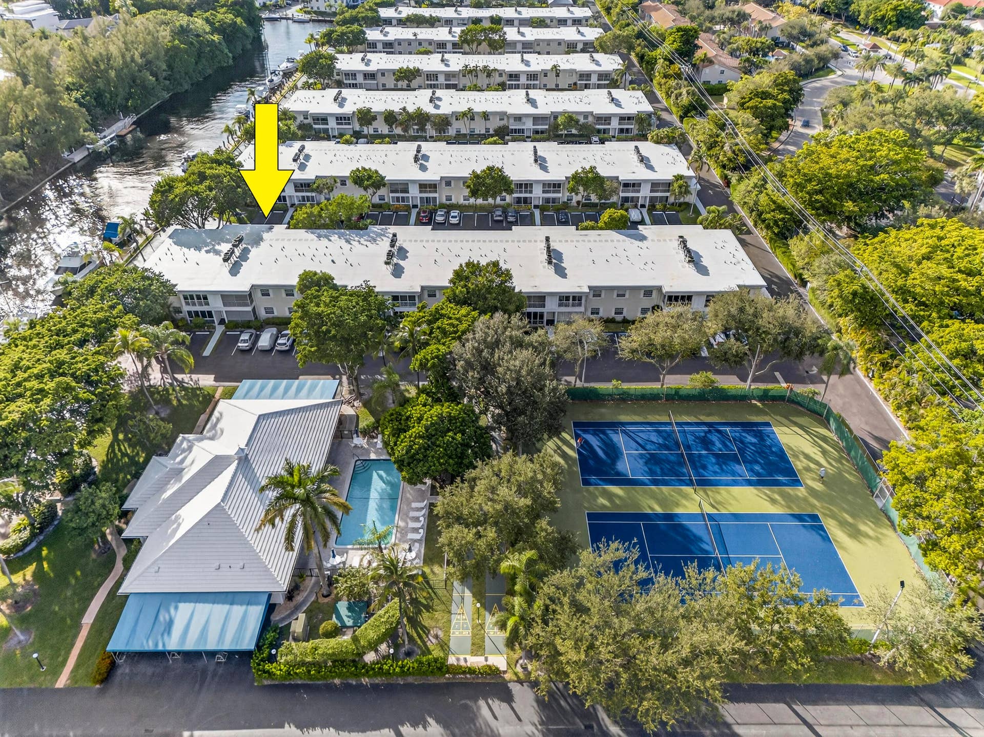 6417 BAY CLUB Drive, #3, Fort Lauderdale, FL 33308 mcclellan-3-arrow
