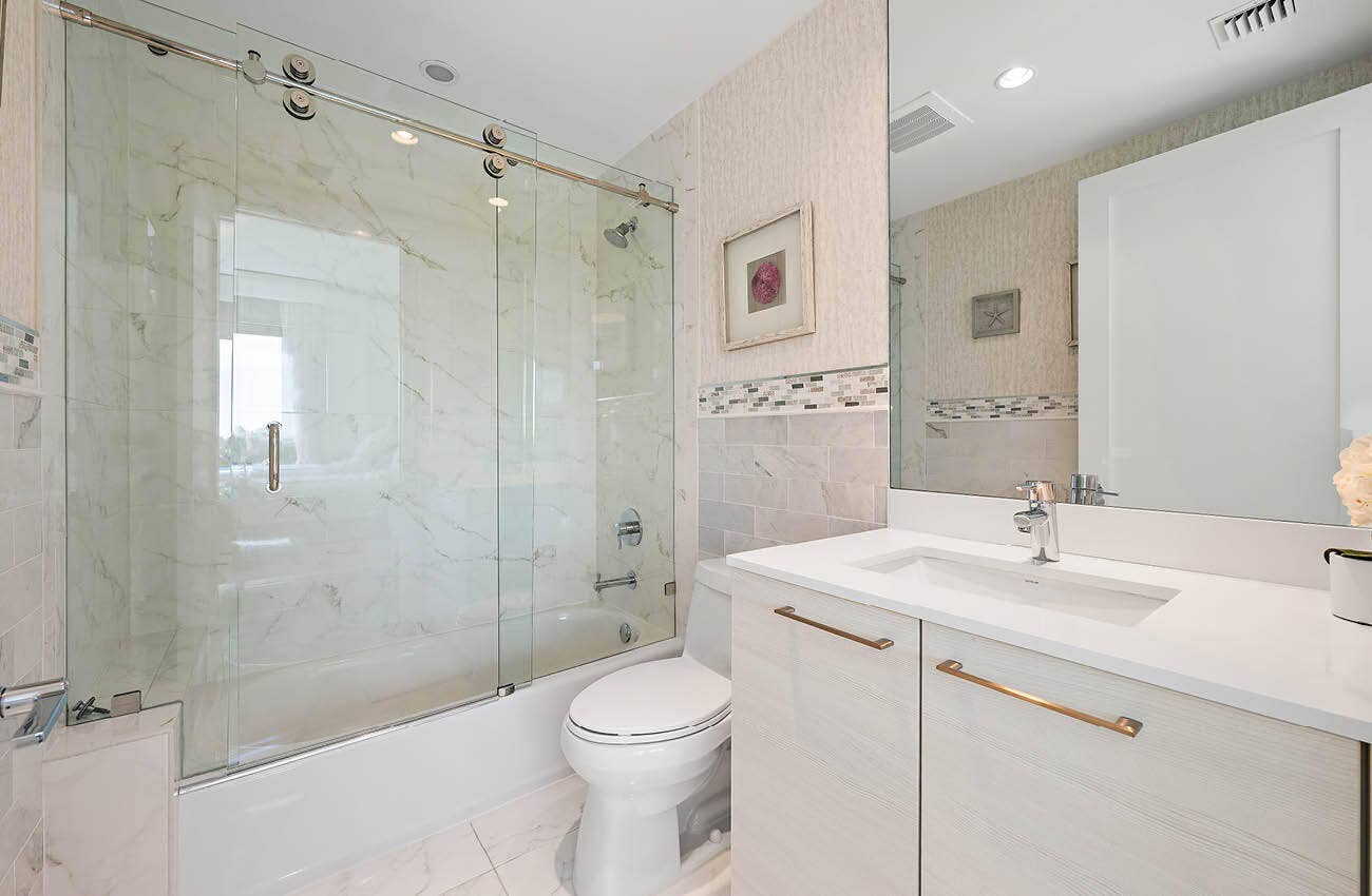 1 WATER CLUB Way, #504, North Palm Beach, FL 33408 1 Water Club way #504 - Photo Packet15