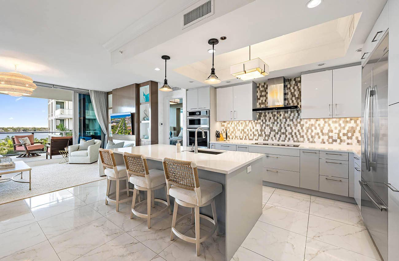 1 WATER CLUB Way, #504, North Palm Beach, FL 33408 1 Water Club way #504 - Photo Packet4