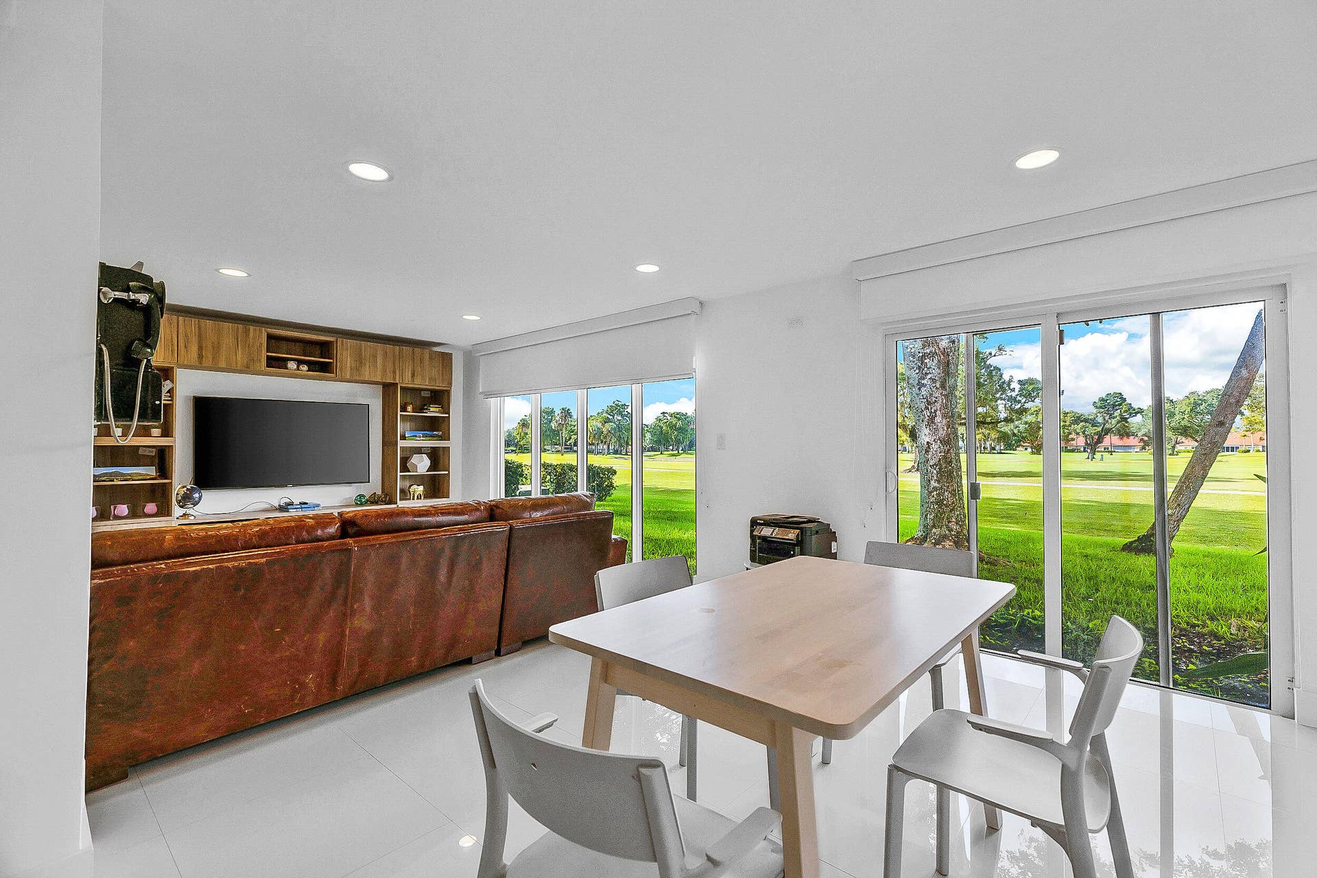 3759 Oaks Clubhouse Drive, #P7, Pompano Beach, FL 33069 3759OaksClubhouseDr-PompanoBeach,Natalia