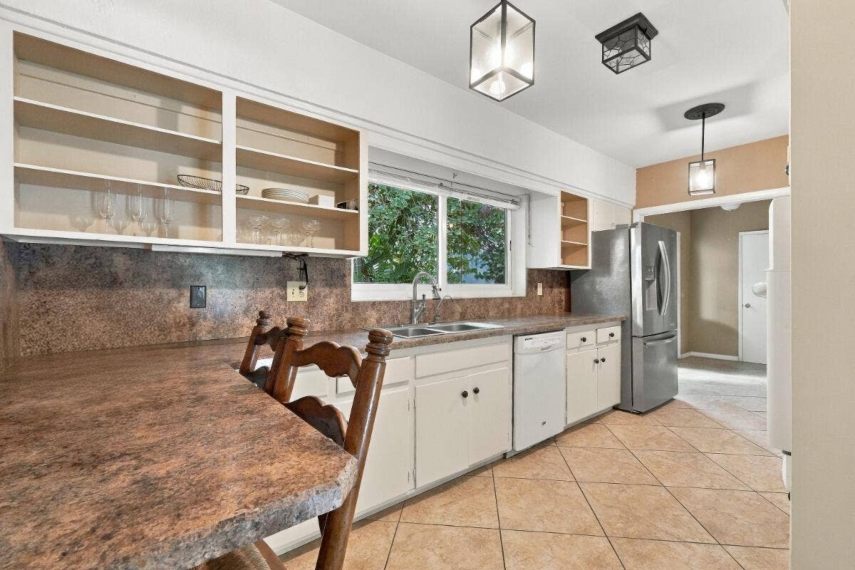 1431 S Ocean Boulevard, #Unit 28, Pompano Beach, FL 33062 031_DSC08661_MLS