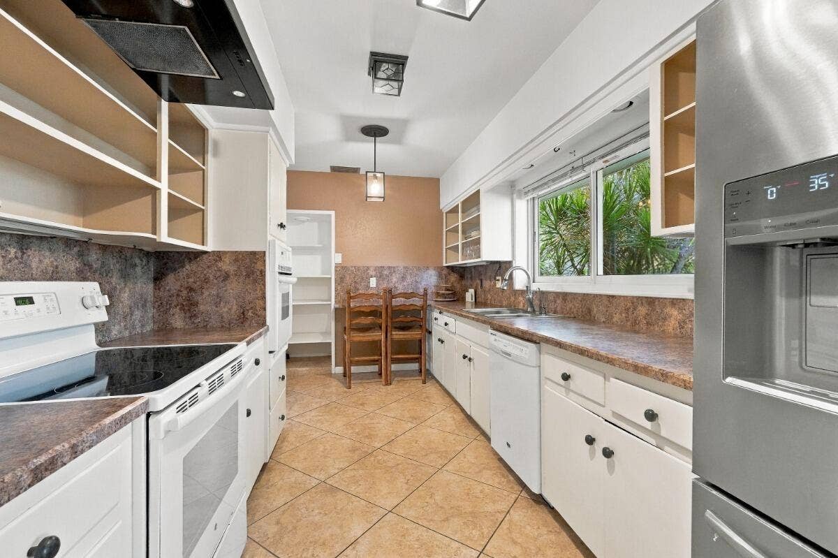 1431 S Ocean Boulevard, #Unit 28, Pompano Beach, FL 33062 032_DSC08667_MLS