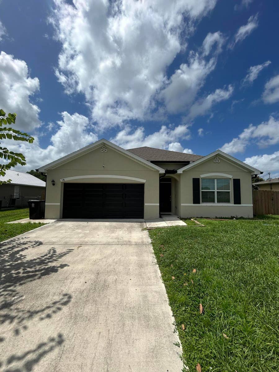 Property photo for 341 SW RIDGECREST Drive, Port St Lucie, FL