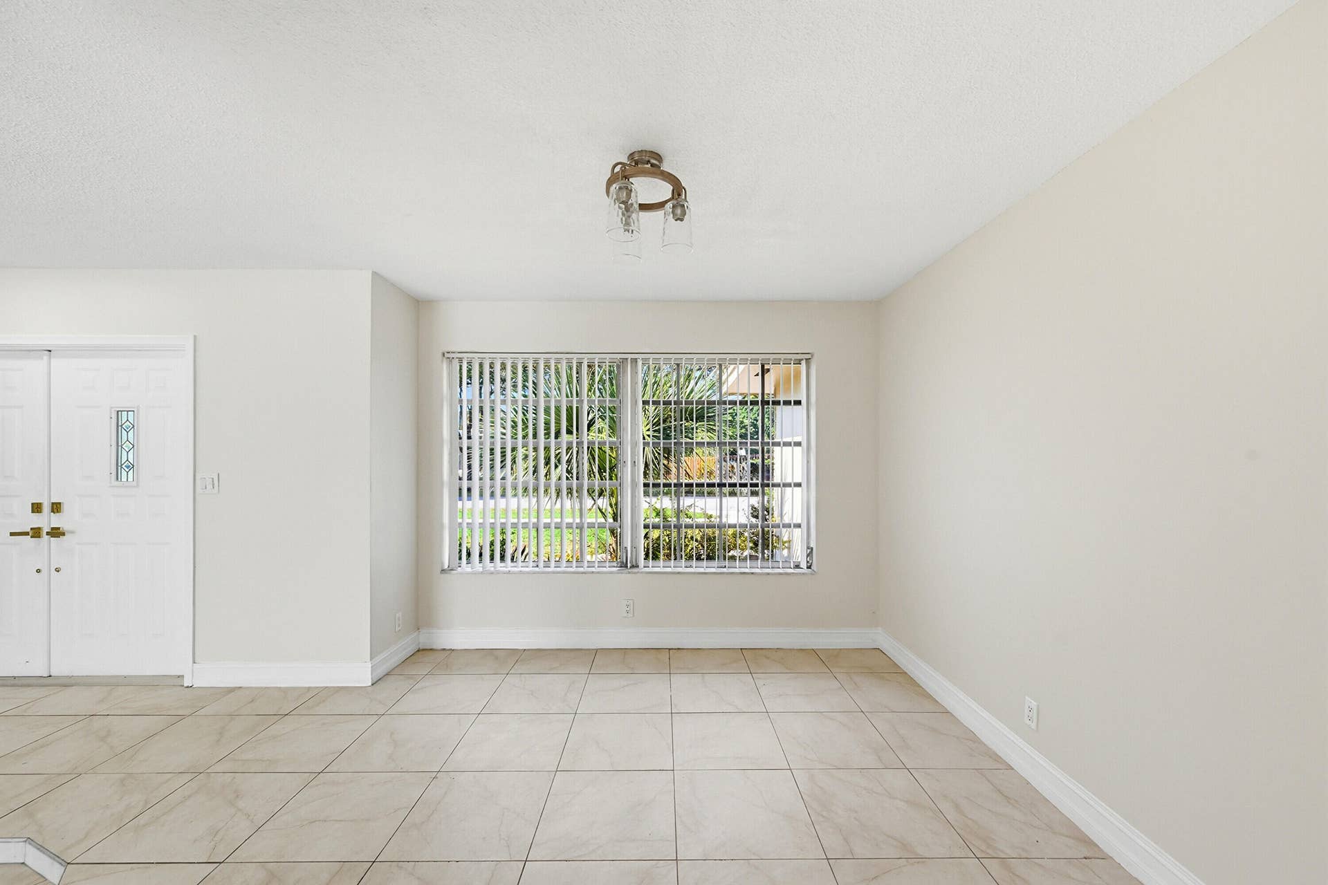 09_dining room