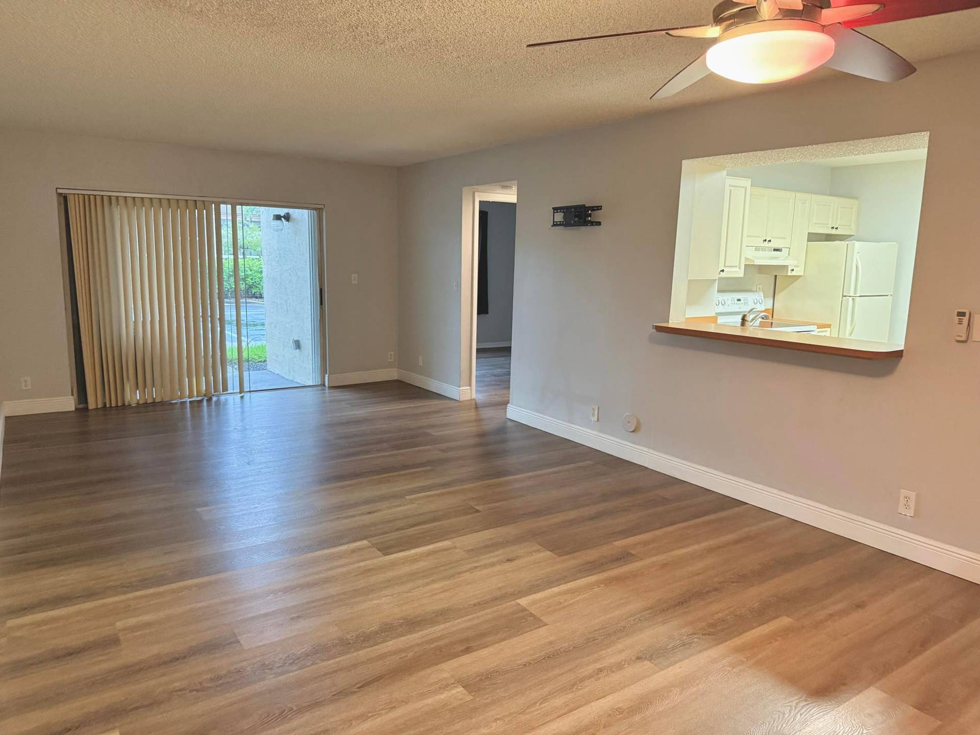 12225 Royal Palm Boulevard, #1P, Coral Springs, FL 33065 IMG_4555