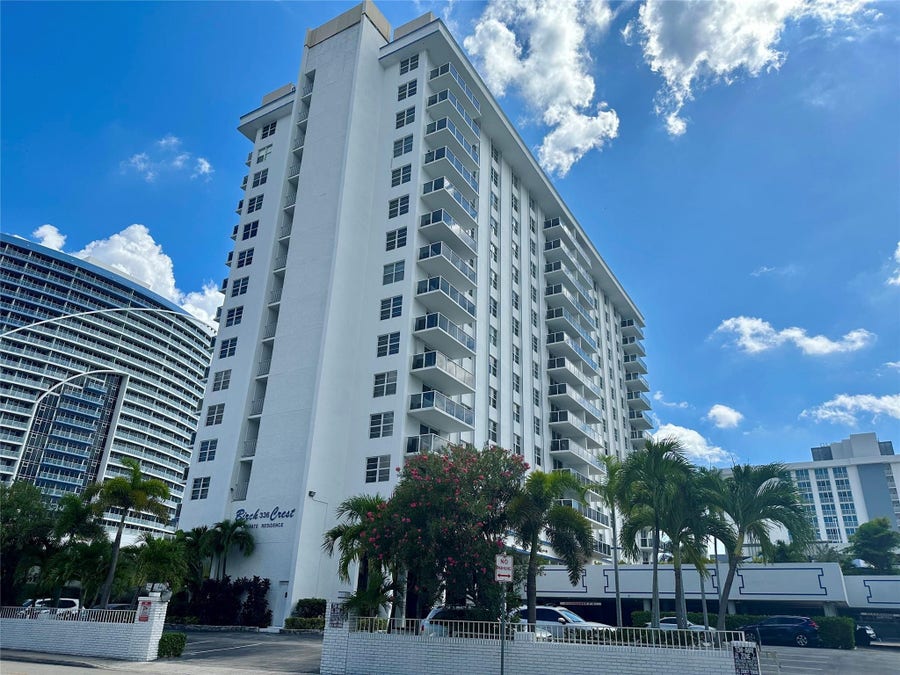 Property photo for 336 N BIRCH Road, #4C, Fort Lauderdale, FL