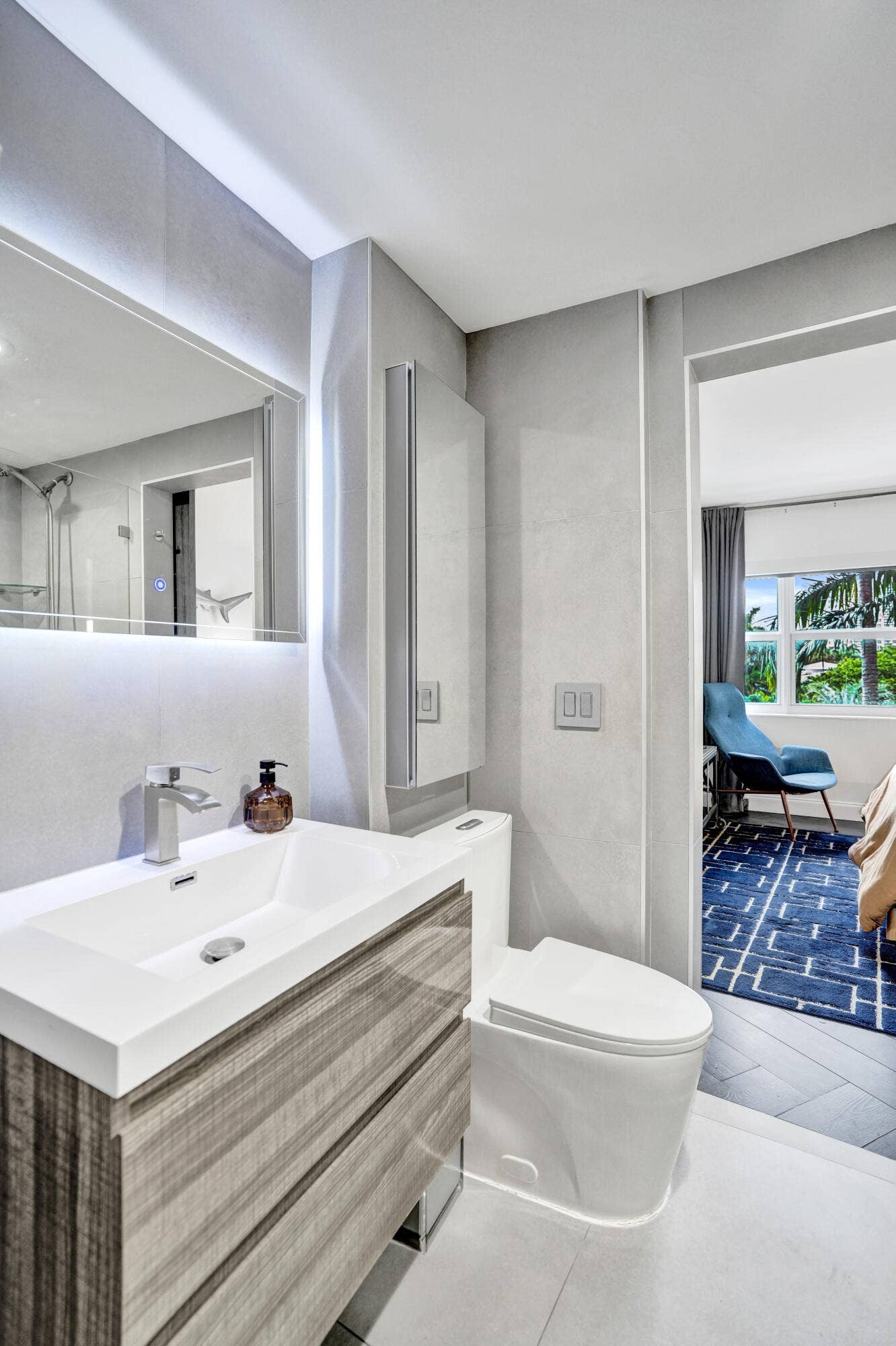 3250 NE 28TH Street, #306, Fort Lauderdale, Fort Lauderdale, FL 33308 DSC08872