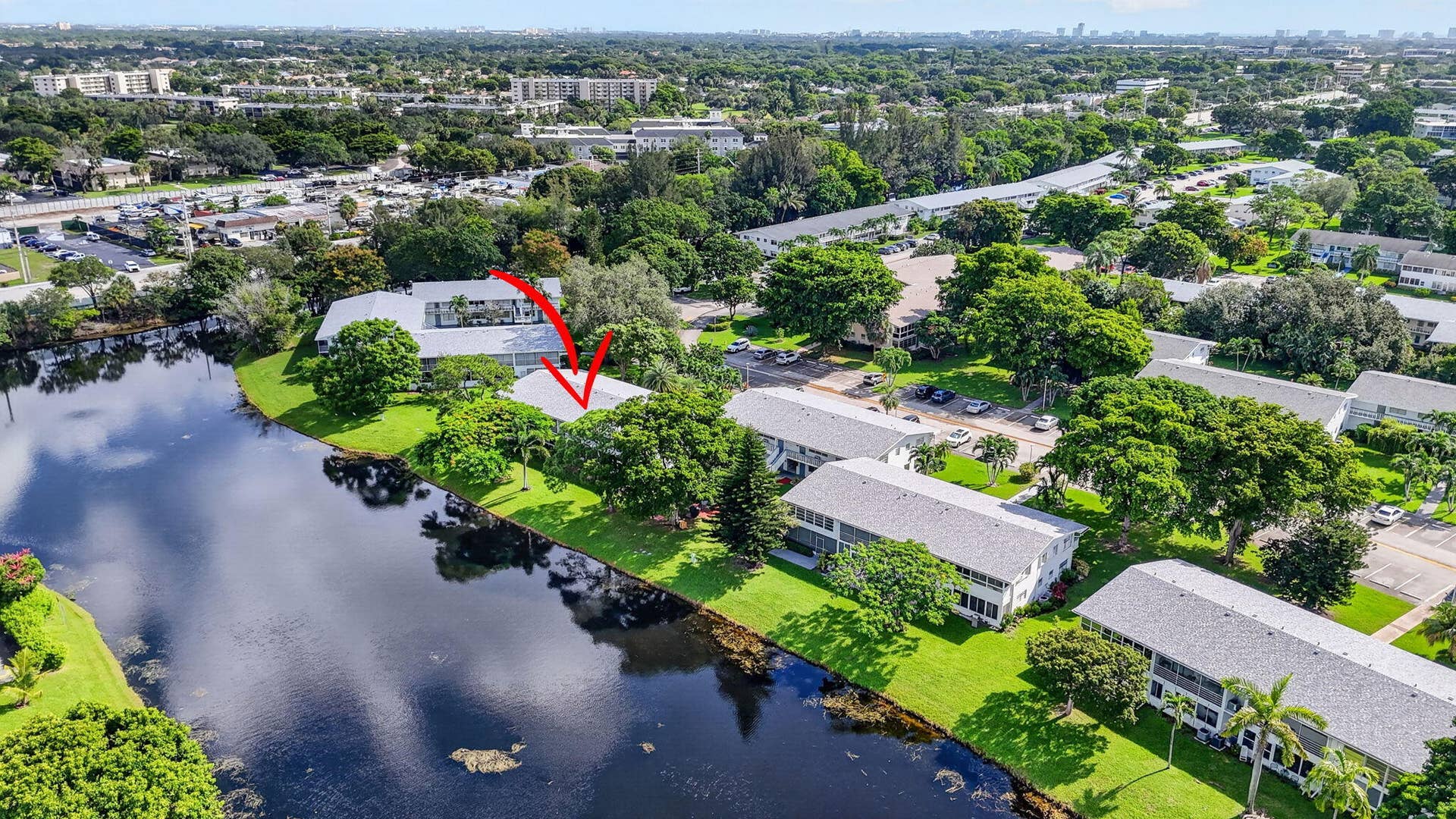 539 Durham S, Deerfield Beach, FL 33442 36-web-or-mls-DJI_20260916223647_0754_D_