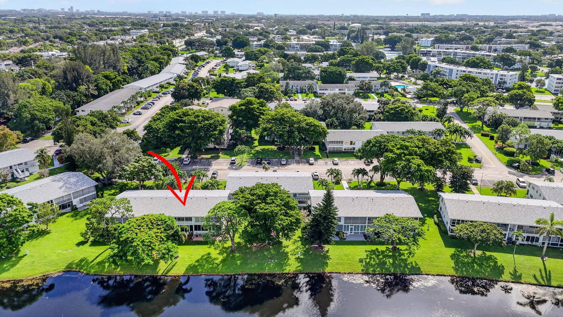 539 Durham S, Deerfield Beach, FL 33442 37-web-or-mls-DJI_20260916223658_0761_D_
