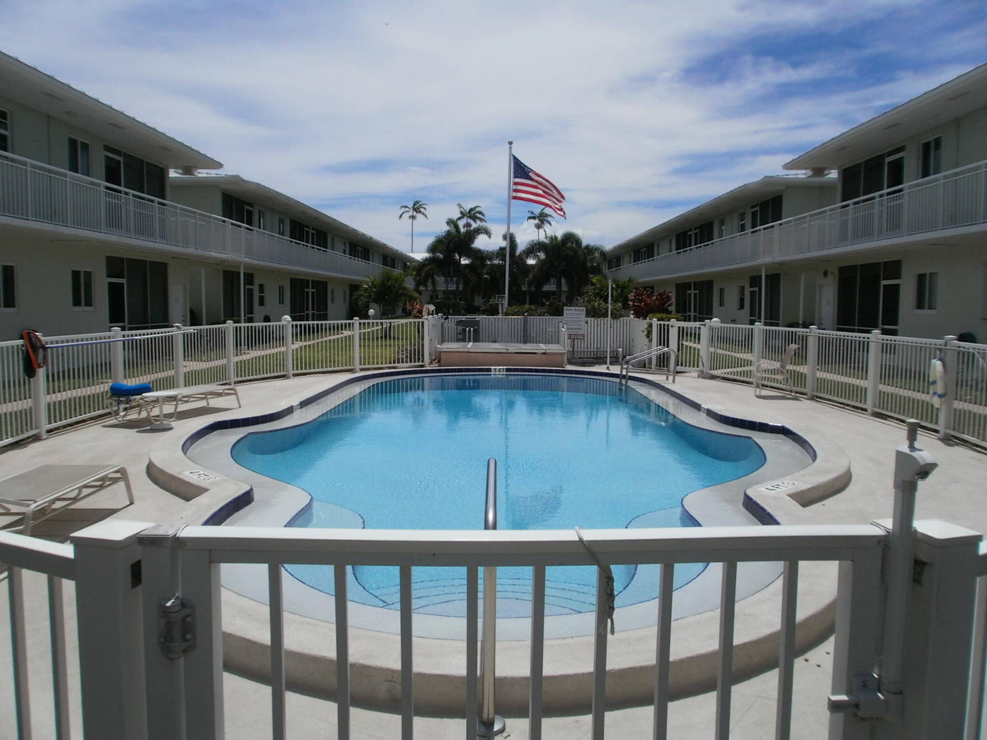 2100 NE 38TH Street, #110, Lighthouse Point, FL 33064 Community Pool