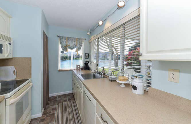 353 S US Highway 1, #A108, Jupiter, Jupiter, FL 33477 353 US1 Apt A108 Jupiter FL-small-011-02