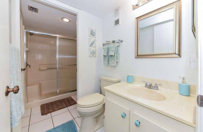 353 S US Highway 1, #A108, Jupiter, Jupiter, FL 33477 353 US1 Apt A108 Jupiter FL-small-005-01