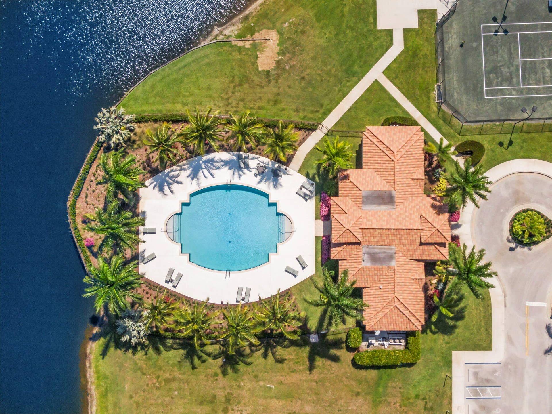 382 SE VIA SANGRO, Port St Lucie, FL 34952 lrg_28-web-or-mls-dji_0457