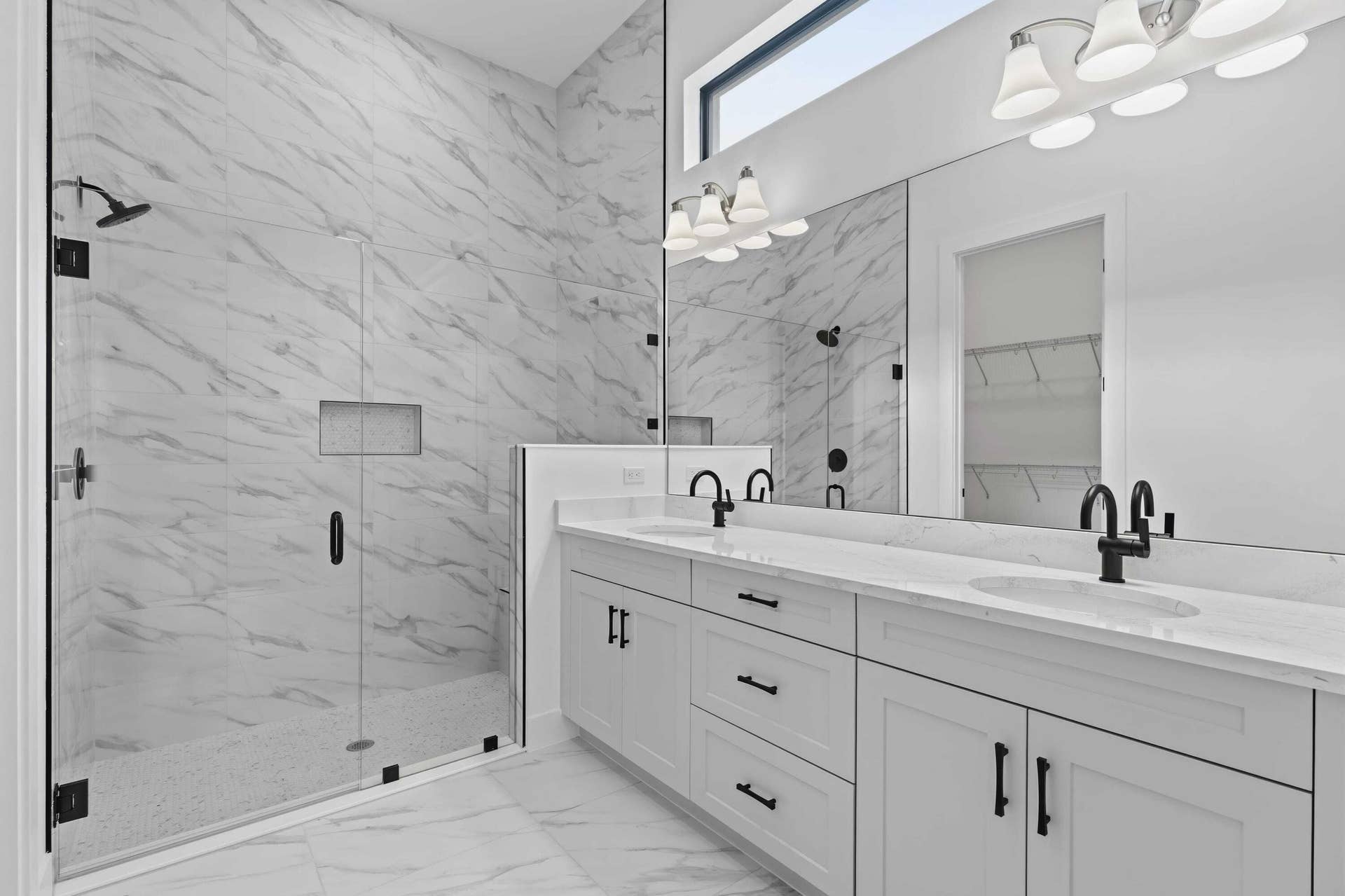 382 SE VIA SANGRO, Port St Lucie, FL 34952 Primary Bath