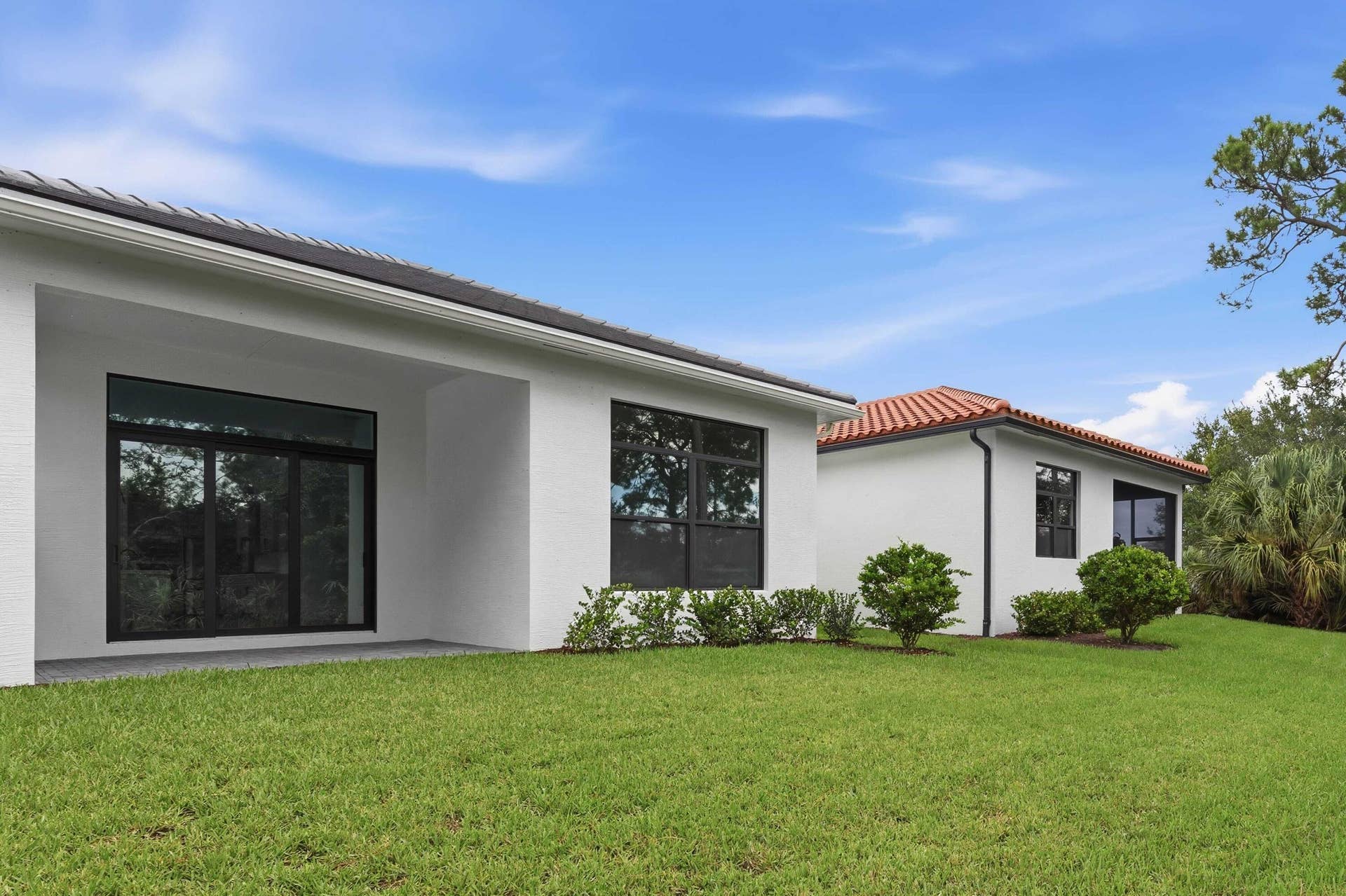 382 SE VIA SANGRO, Port St Lucie, FL 34952 382 SE Via Sangro- (22)