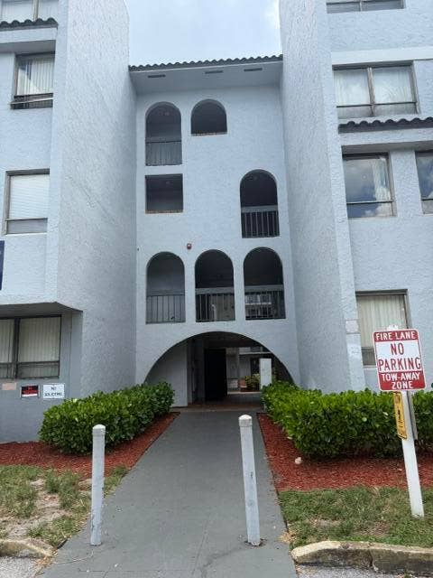 Property photo for 1750 N CONGRESS Avenue, #207, West Palm Beach, FL