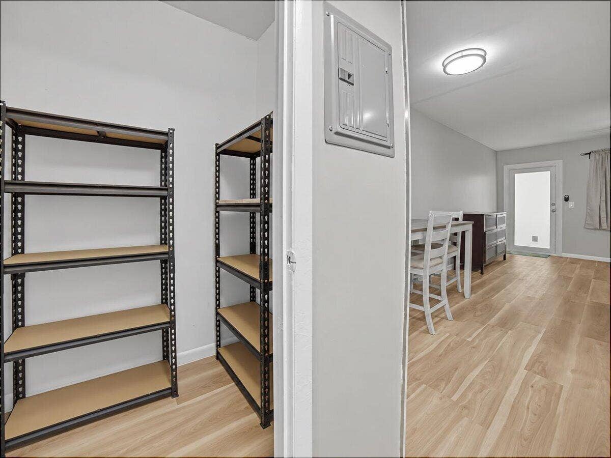 12-Hallway Closet