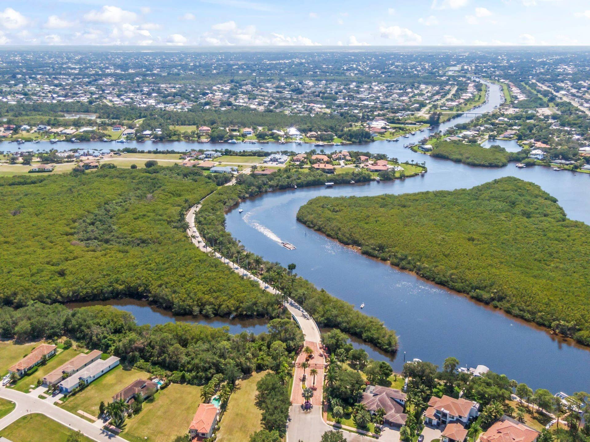 150 SE Cortile Arno, Port St Lucie, FL 34952 lrg_41-web-or-mls-dji_0466