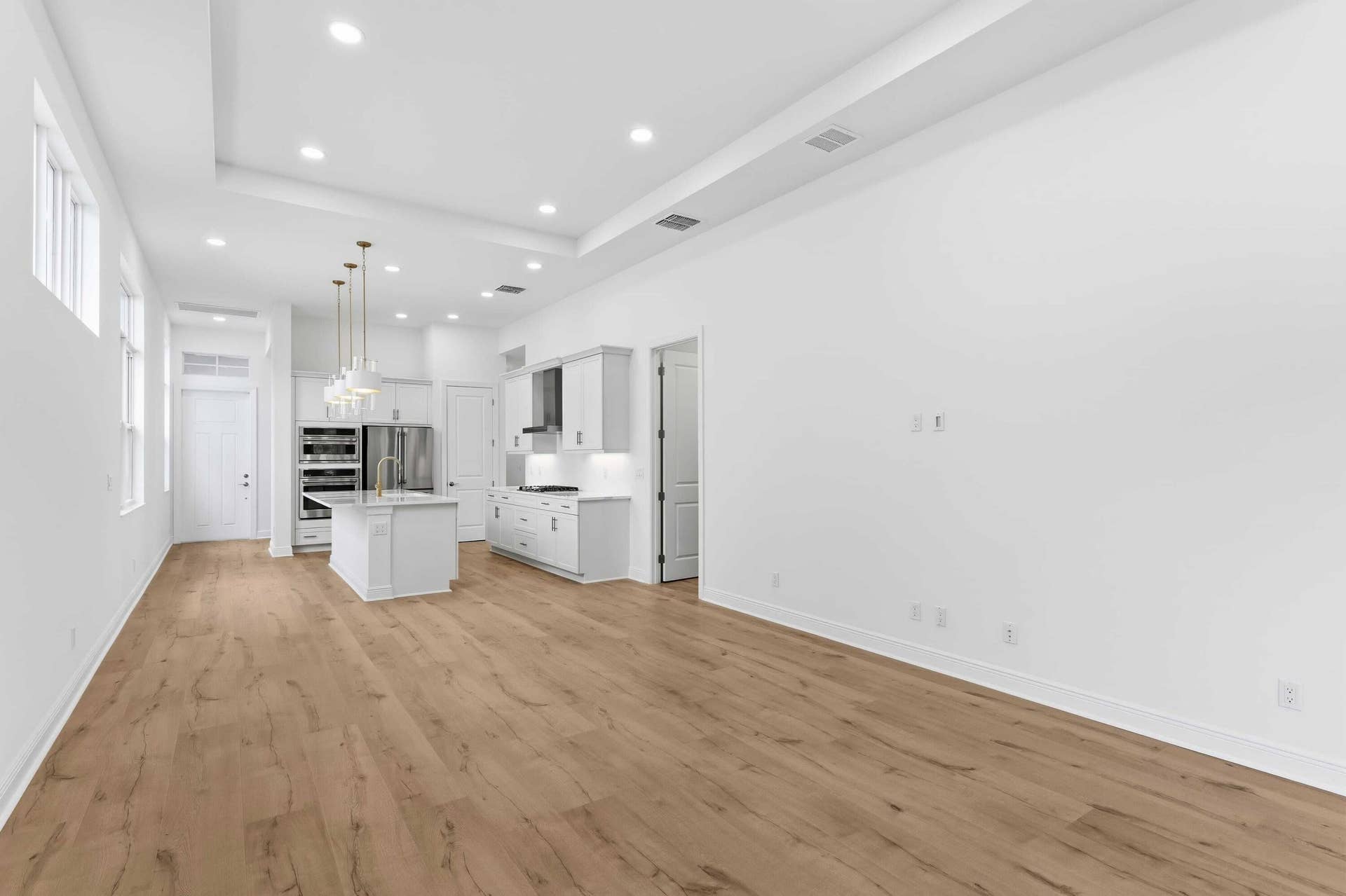 150 SE Cortile Arno, Port St Lucie, FL 34952 150_SE_Cortile_Ave_vacant-19