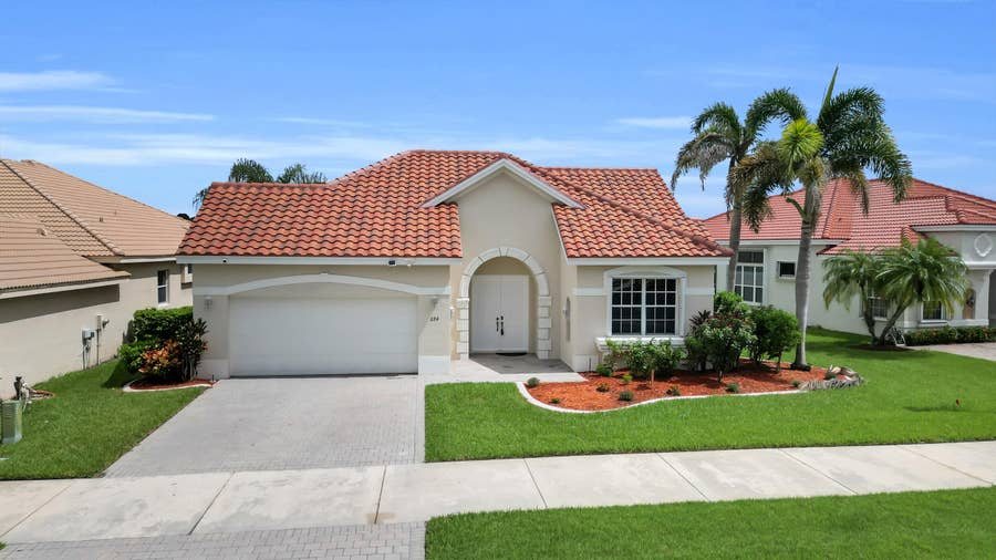 Property photo for 694 SW Lake Charles Circle, Port St Lucie, FL