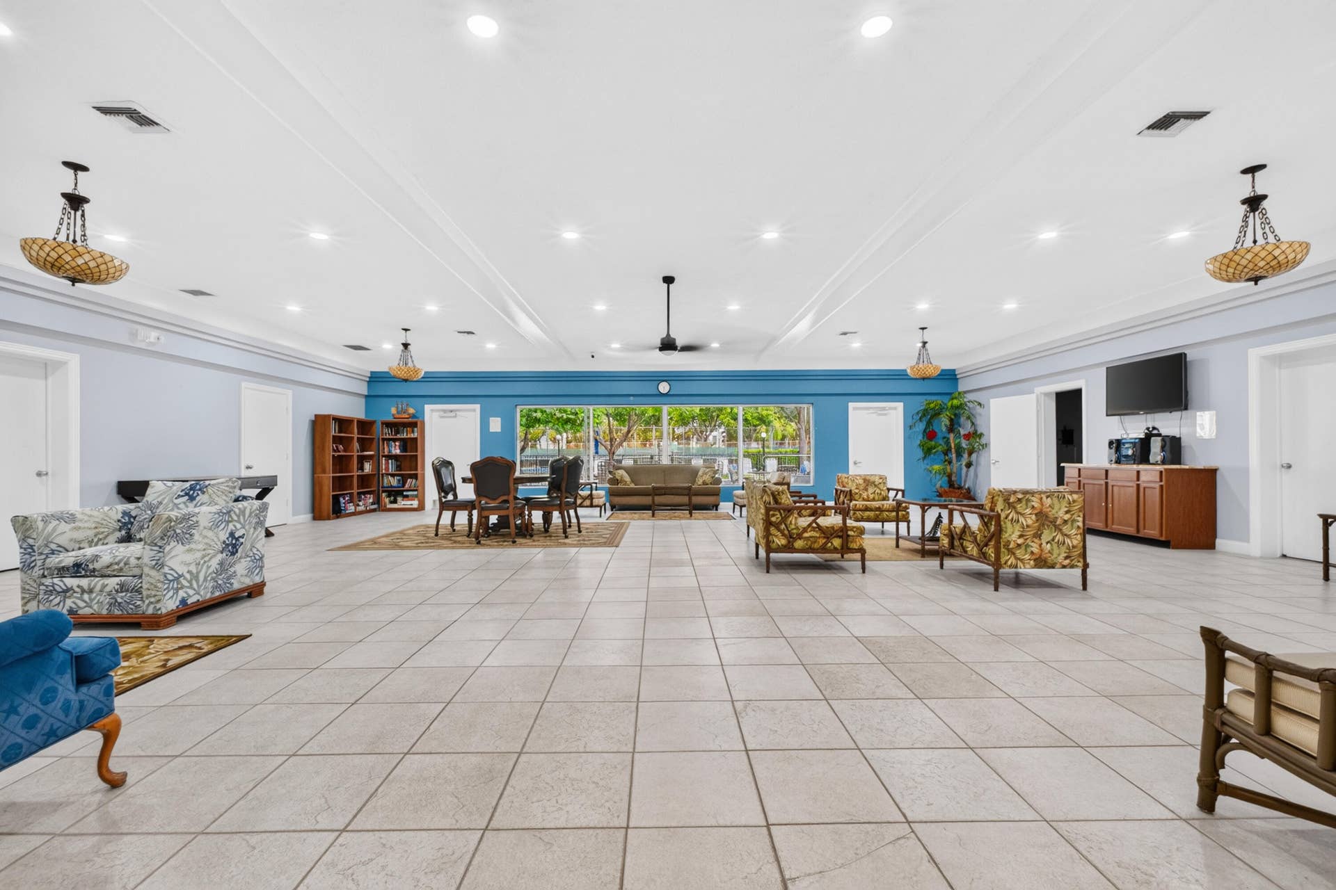 6359 Bay Club Drive, #2, Fort Lauderdale, FL 33308 Community room