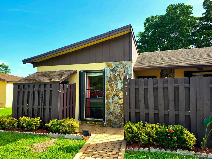 Property photo for 504 Briarwood Circle, #1-54, Hollywood, FL