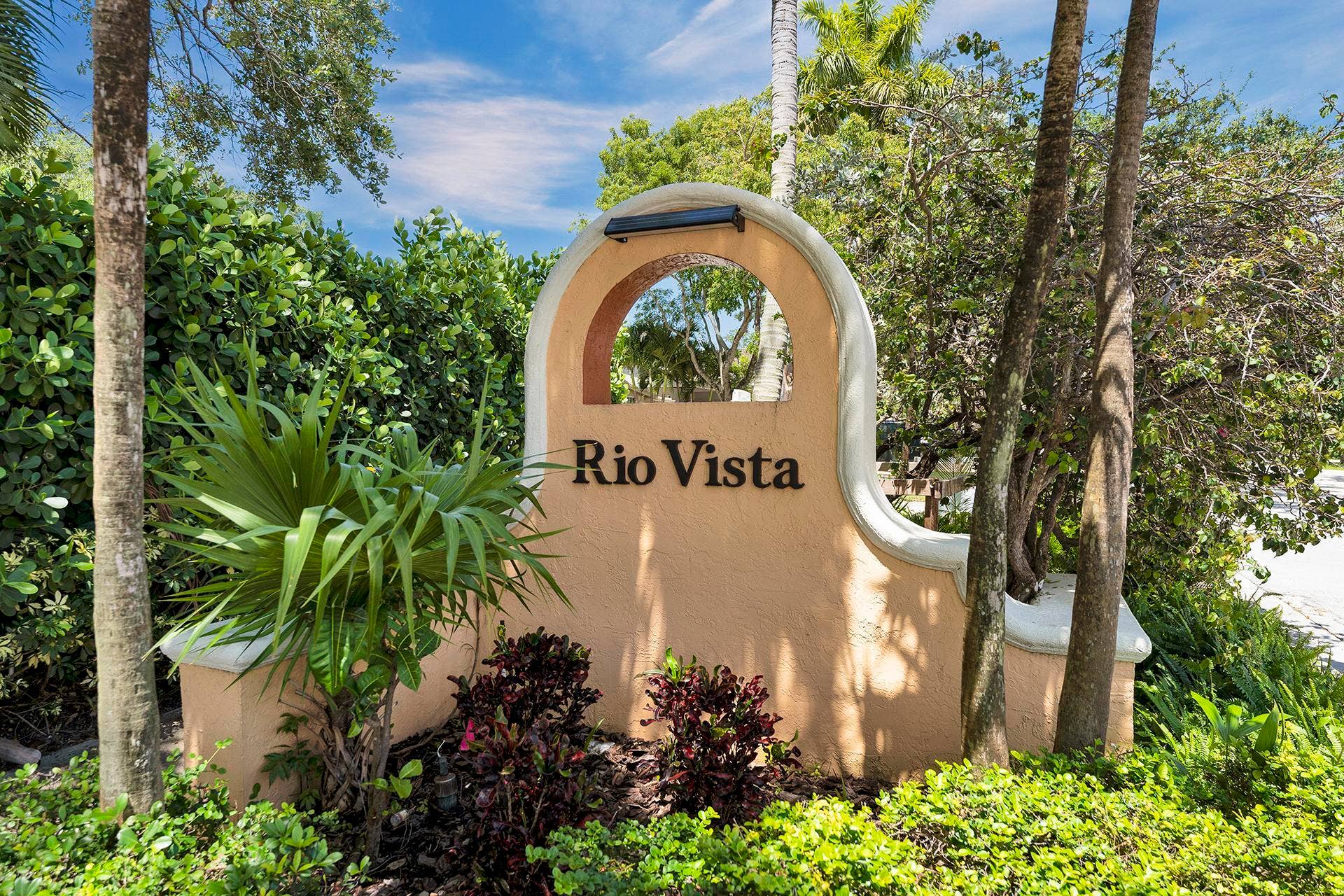 805 SE 10TH Street, Fort Lauderdale, FL 33316 29