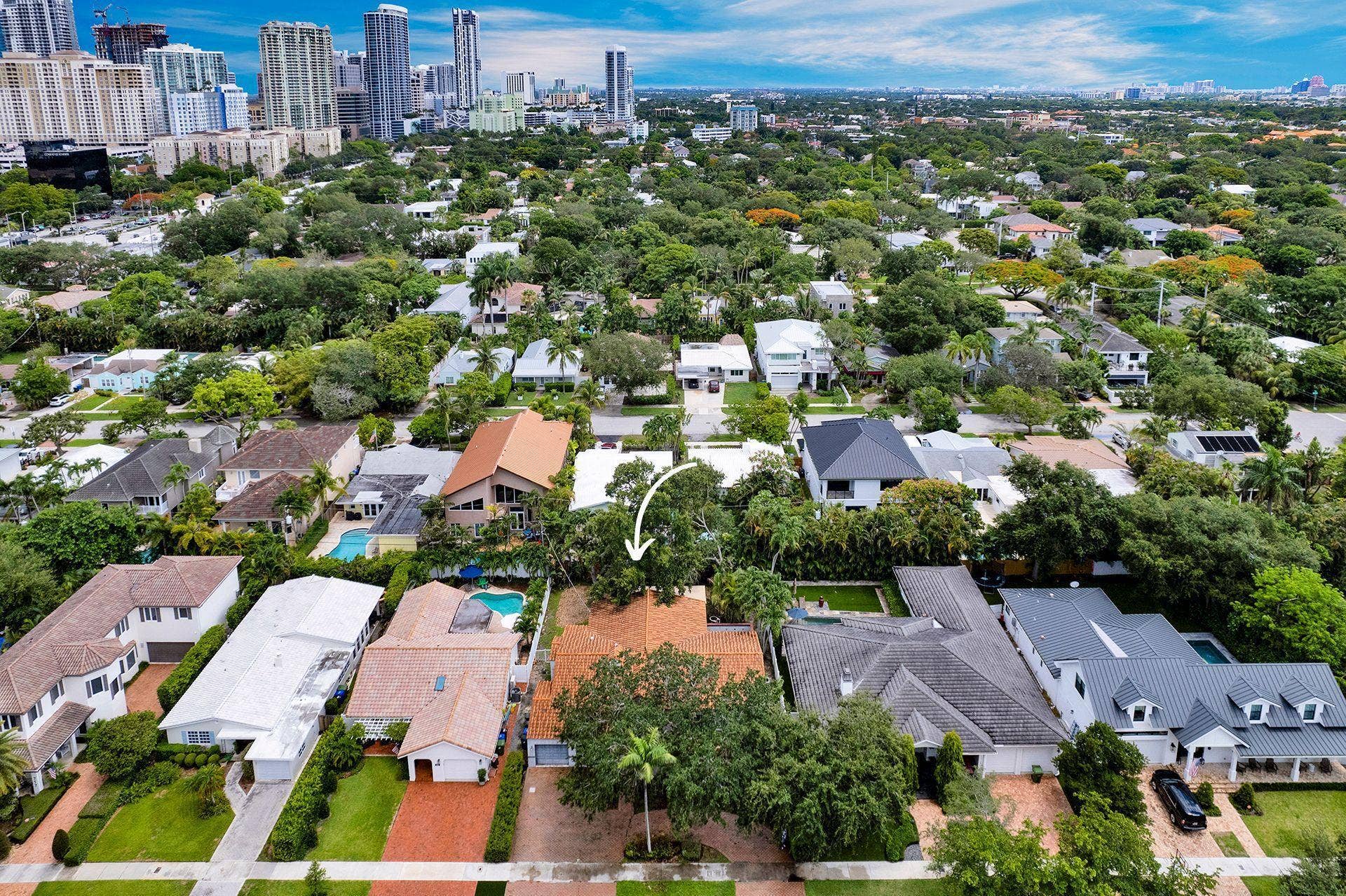 805 SE 10TH Street, Fort Lauderdale, FL 33316 02 copy