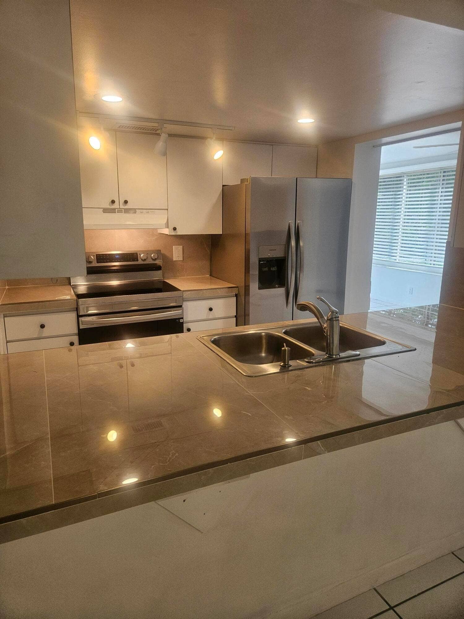 2141 SW 23RD Avenue, Fort Lauderdale, FL 33312 20260917_165645