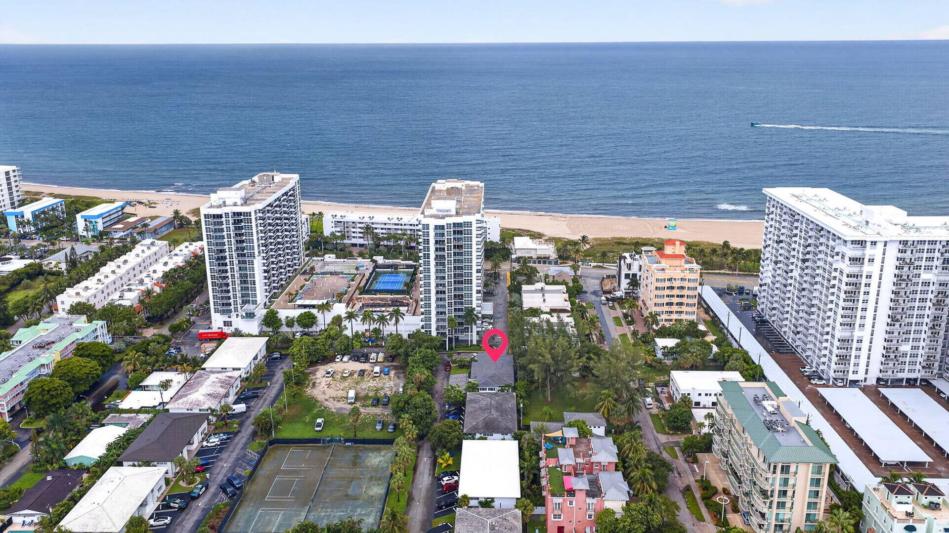 3216 COLONY CLUB Road, #2, Pompano Beach, FL 33062 35-web-or-mls-DJI_20260918020540_0428_D