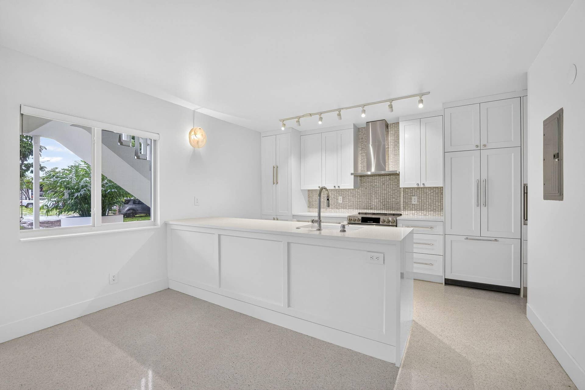 3216 COLONY CLUB Road, #2, Pompano Beach, FL 33062 6-web-or-mls-8I8A6234