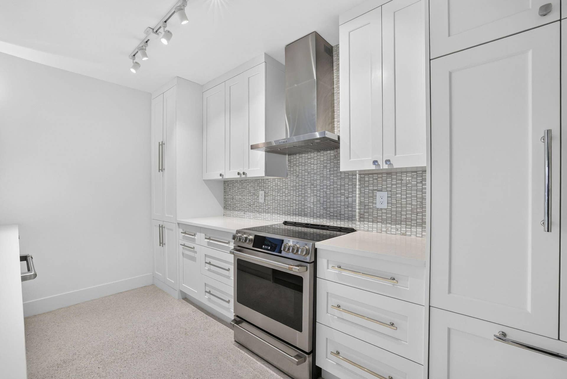 3216 COLONY CLUB Road, #2, Pompano Beach, FL 33062 8-web-or-mls-8I8A6244