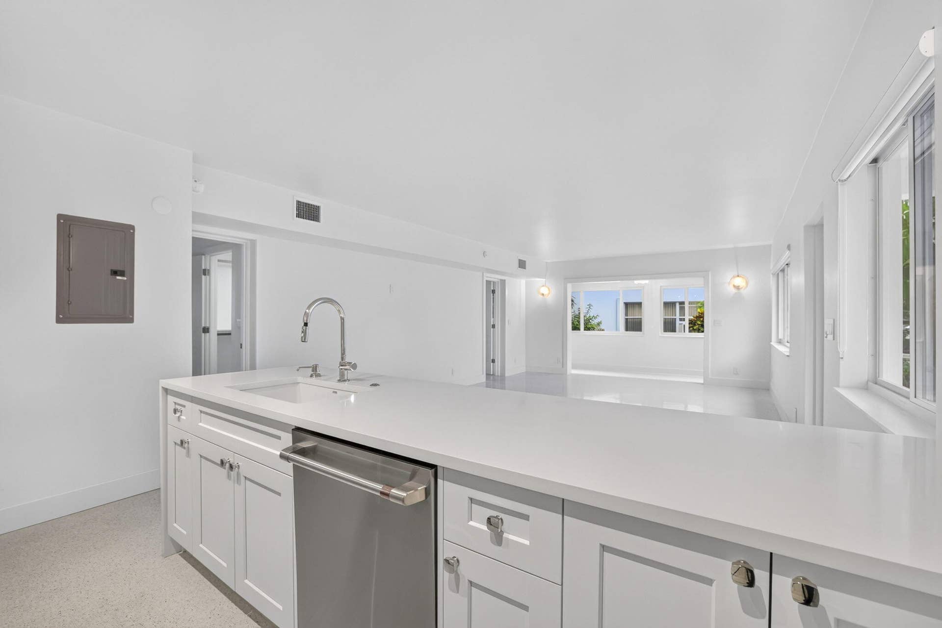 3216 COLONY CLUB Road, #2, Pompano Beach, FL 33062 11-web-or-mls-8I8A6259
