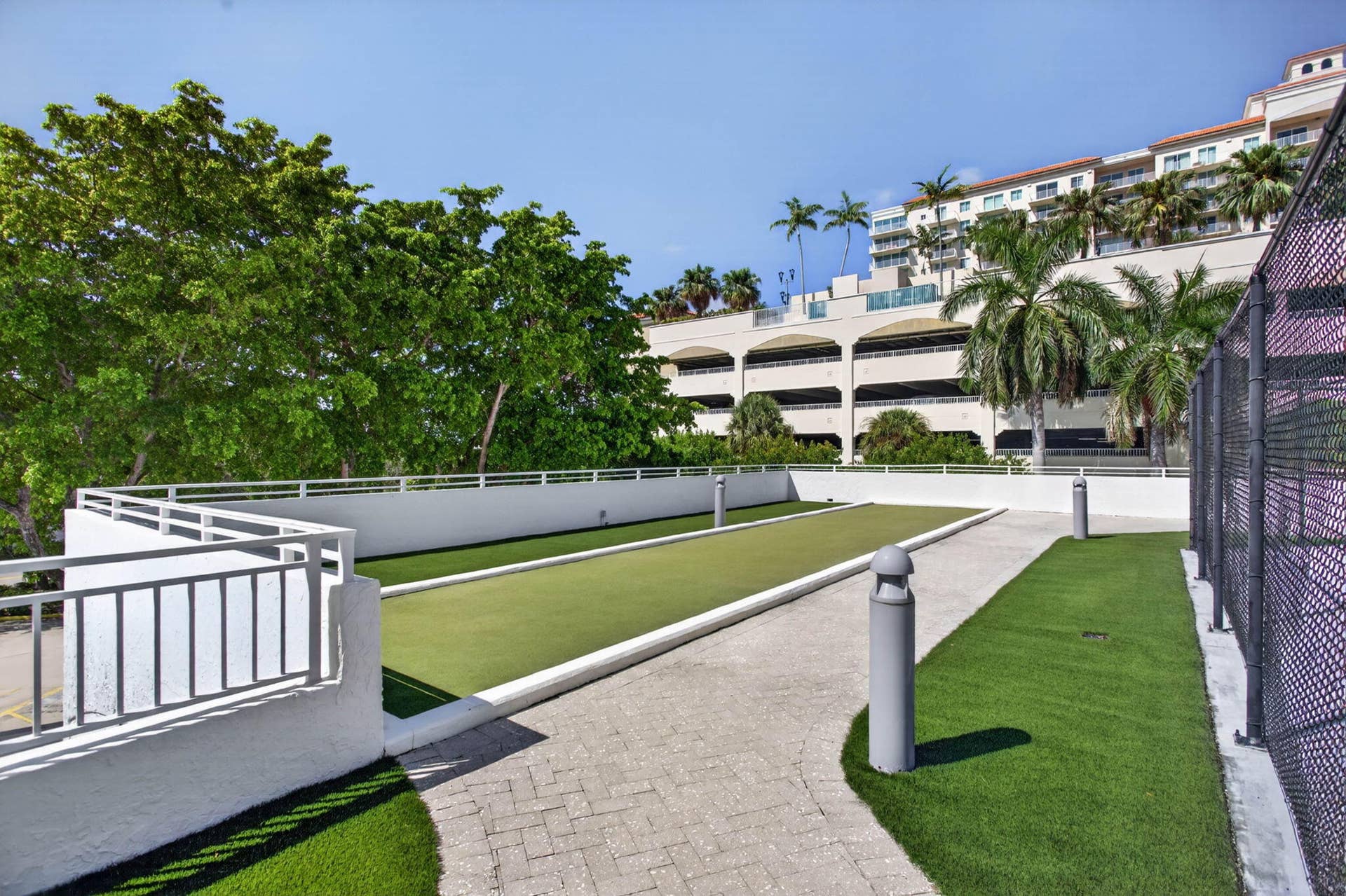 3015 N OCEAN Boulevard, #8B, Fort Lauderdale, FL 33308 33-web-or-mls-3015-1204