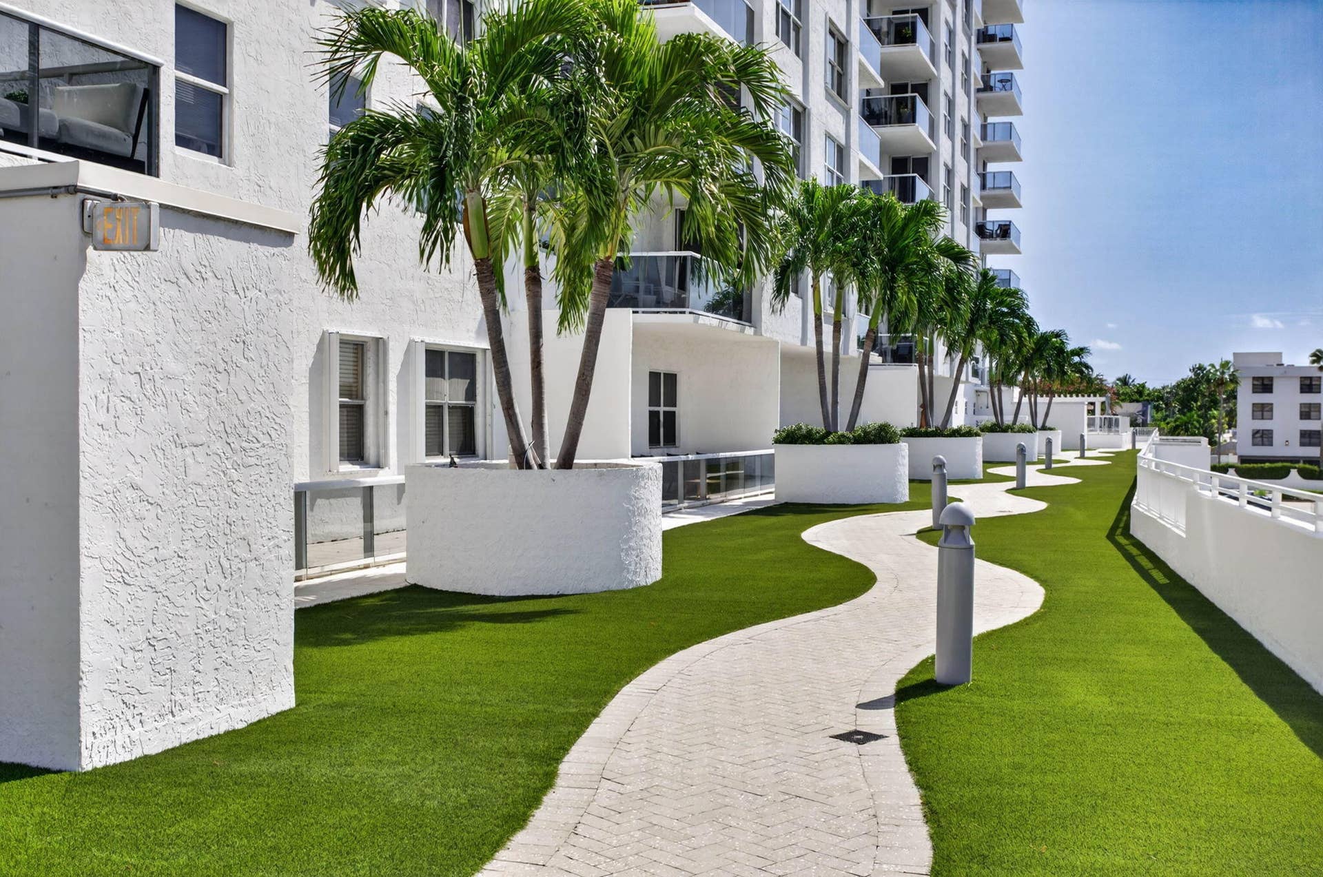 3015 N OCEAN Boulevard, #8B, Fort Lauderdale, FL 33308 34-web-or-mls-3015-1210