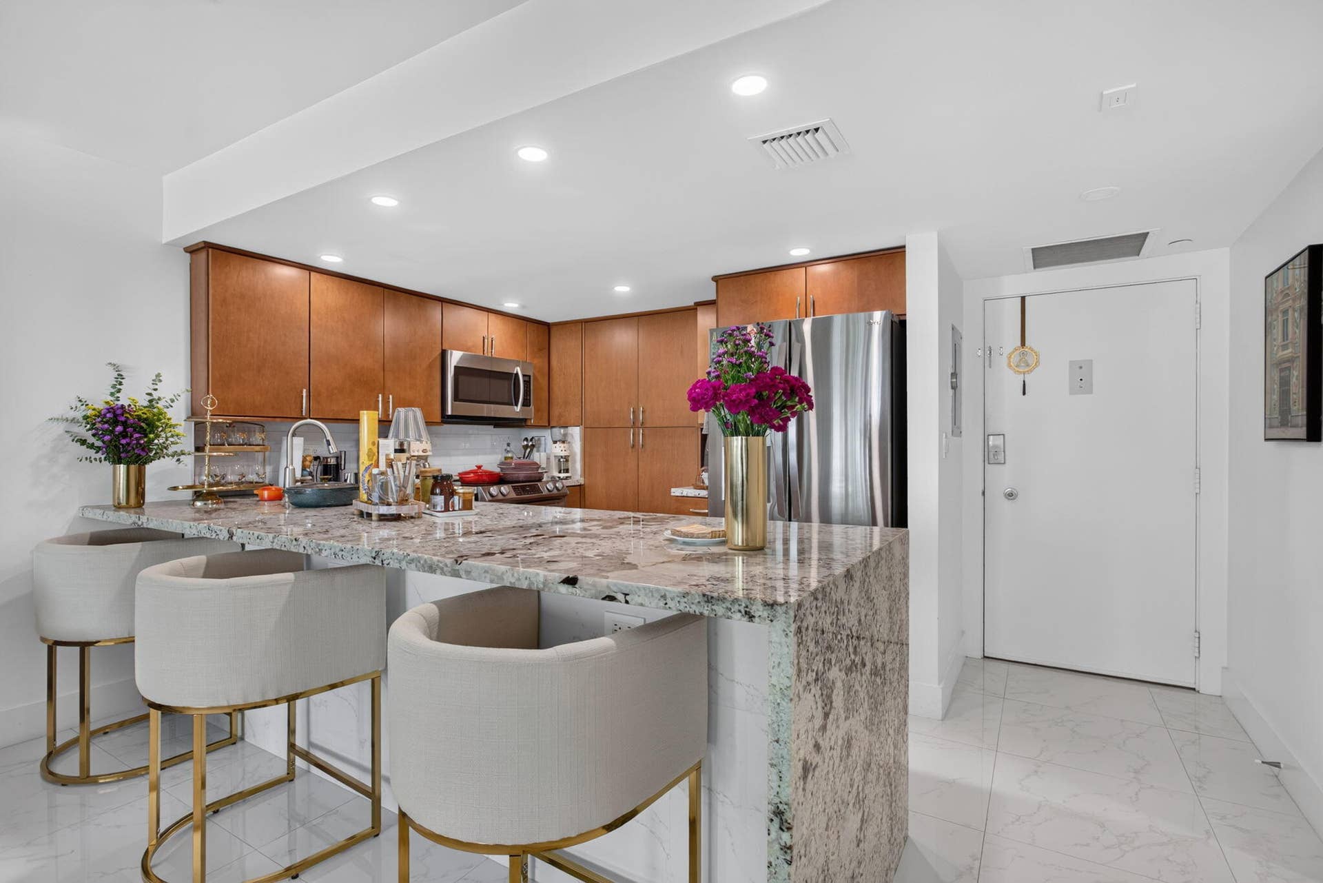 3015 N OCEAN Boulevard, #8B, Fort Lauderdale, FL 33308 3-web-or-mls-3015-1010