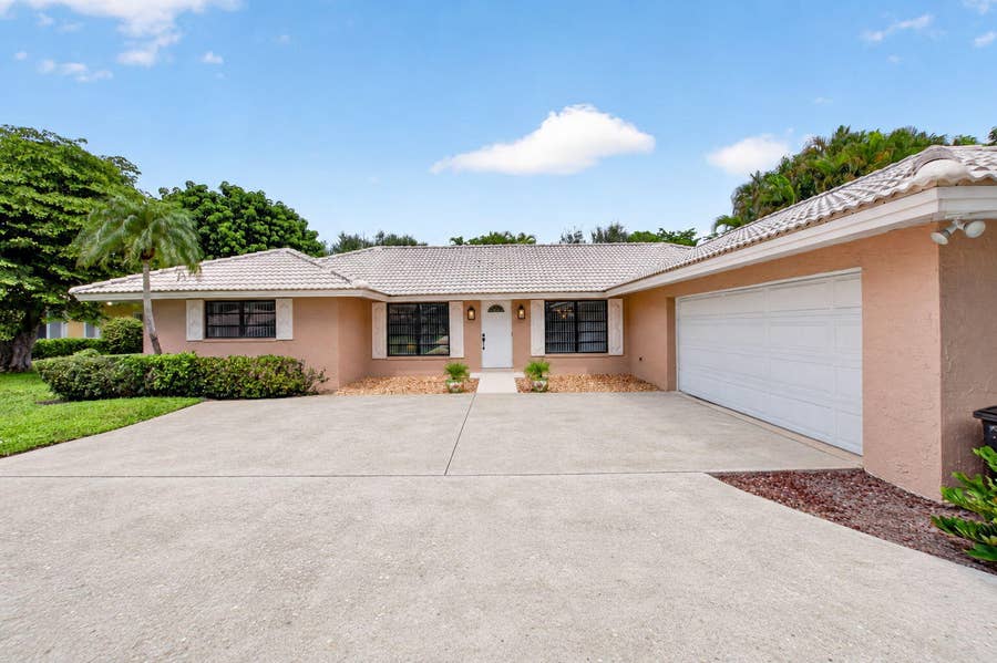 Property photo for 4441 SAINT ANDREWS Drive, Boynton Beach, FL