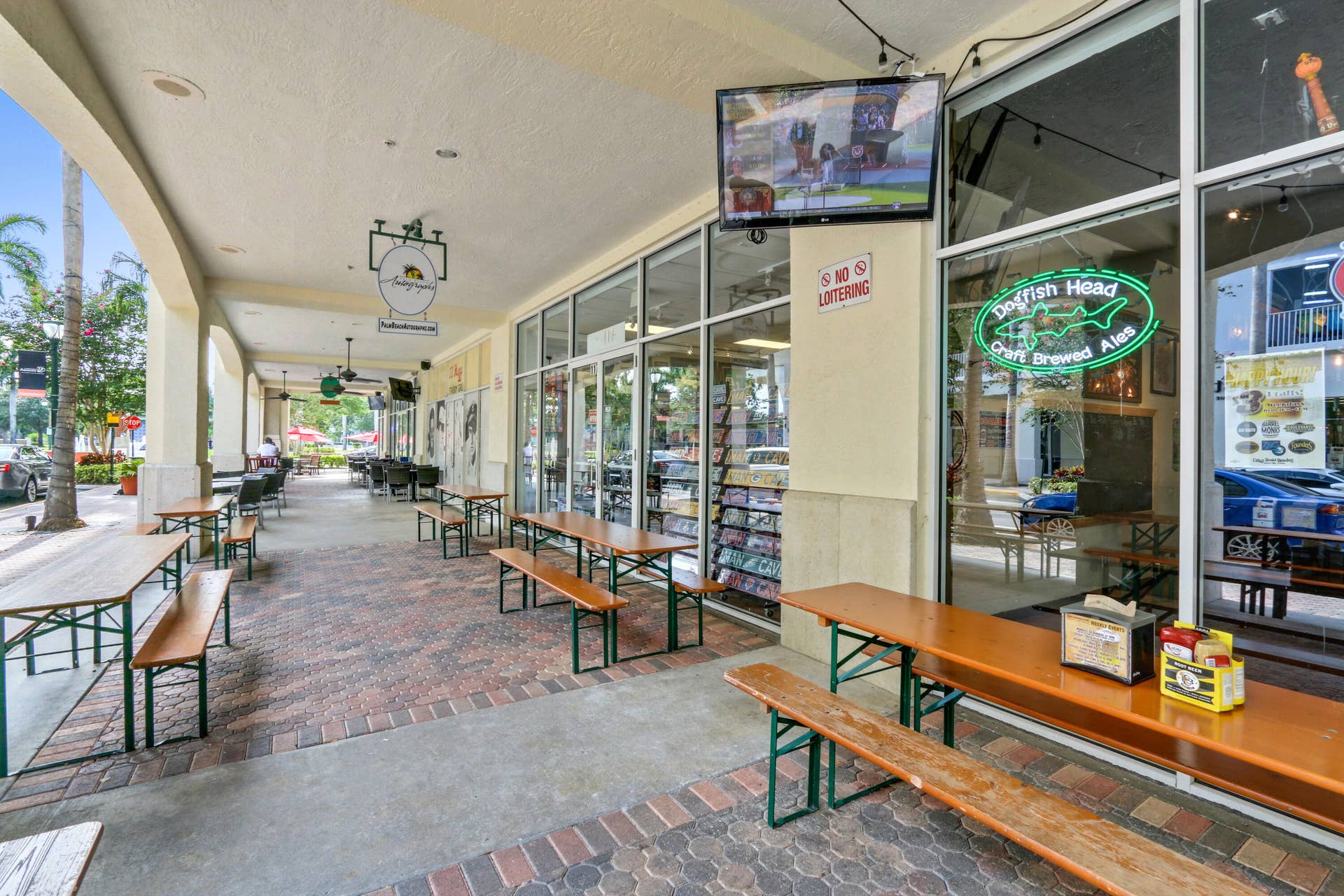 1200 Town Center Drive, #412, Jupiter, FL 33458 shops, restaurants, breweries