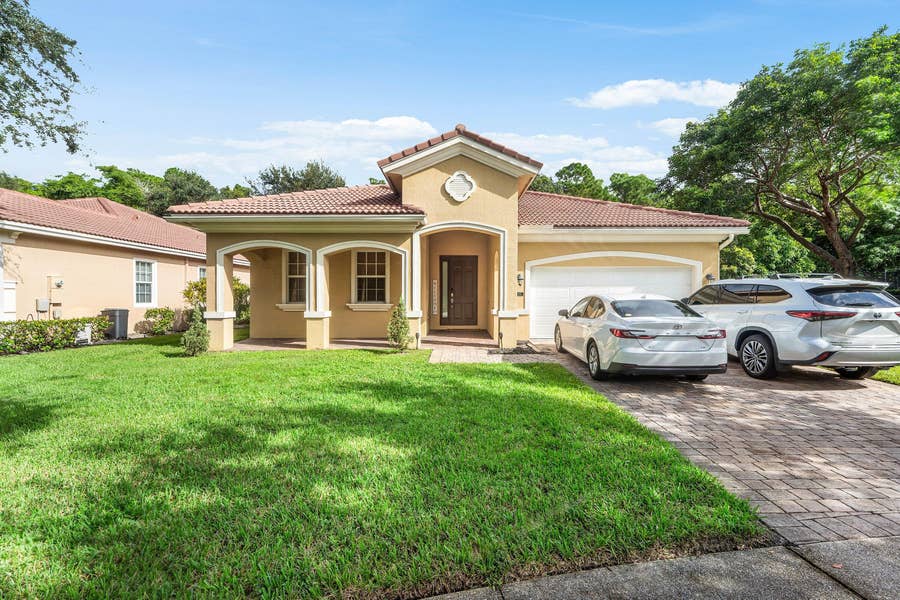 Property photo for 6855 Osage Circle, Greenacres, FL