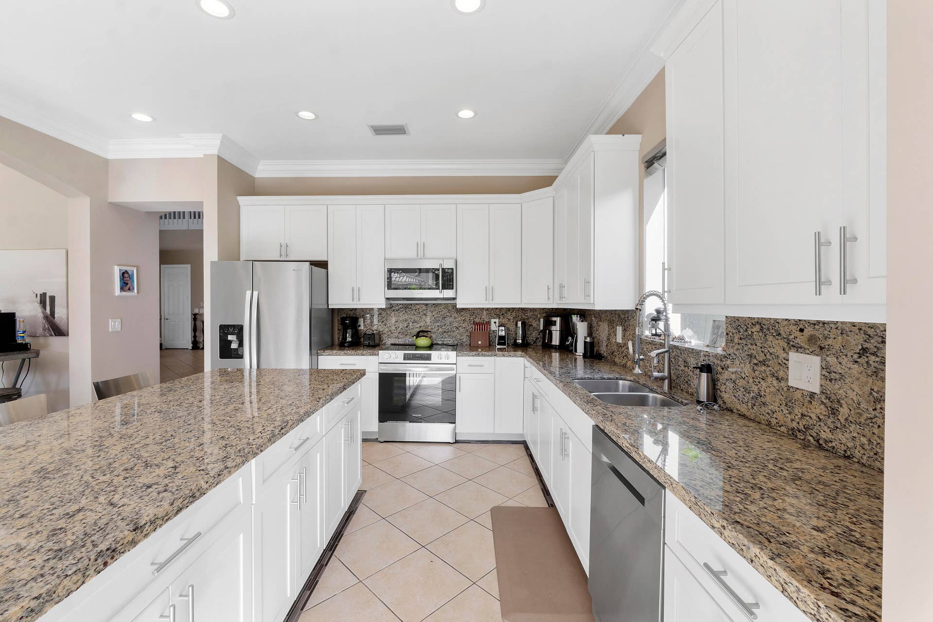 8031 NW 125TH Terrace, Parkland, FL 33076 8031 NW 125th Terrace_020