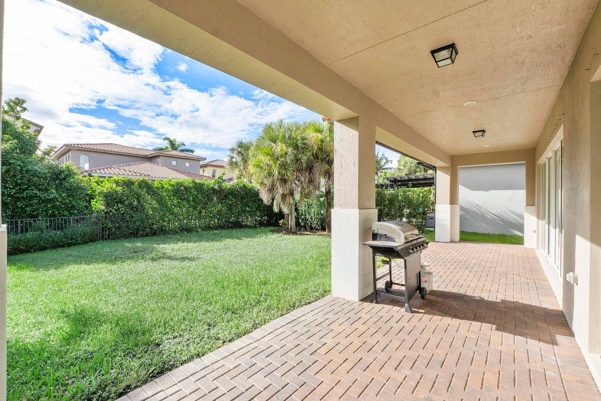 8031 NW 125TH Terrace, Parkland, FL 33076 8031 NW 125th Terrace_008