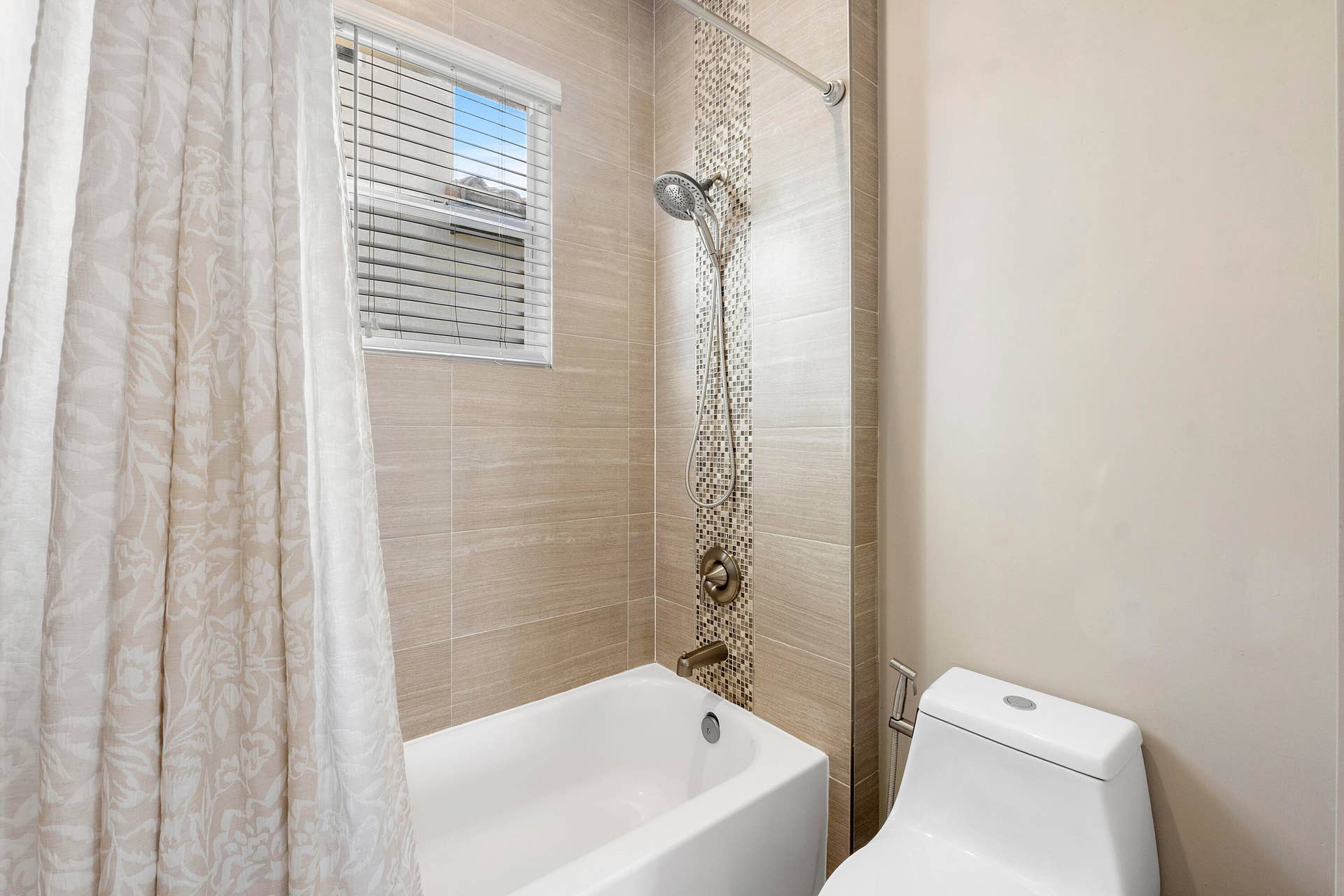 8031 NW 125TH Terrace, Parkland, FL 33076 8031 NW 125th Terrace_023