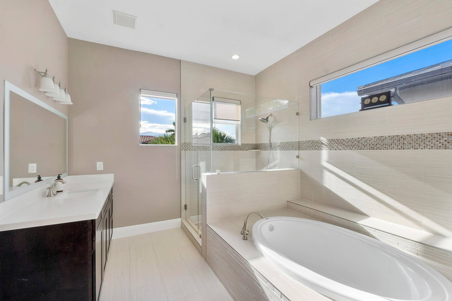 8031 NW 125TH Terrace, Parkland, FL 33076 8031 NW 125th Terrace_044