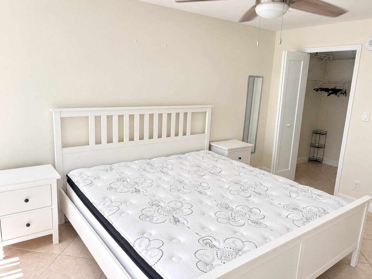 17021 N BAY Road, #816, Sunny Isles Beach, FL 33160 11